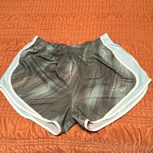 Like New, Lined, Green and Blue Ombré Nike Athletic Shorts - Size XL